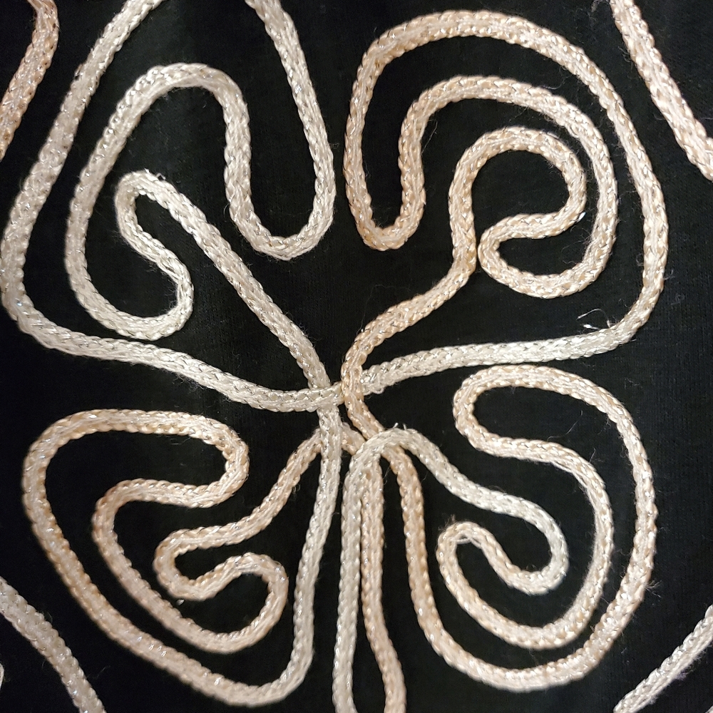 Pink Collection Embroidered Blouse - Picture 6 of 7